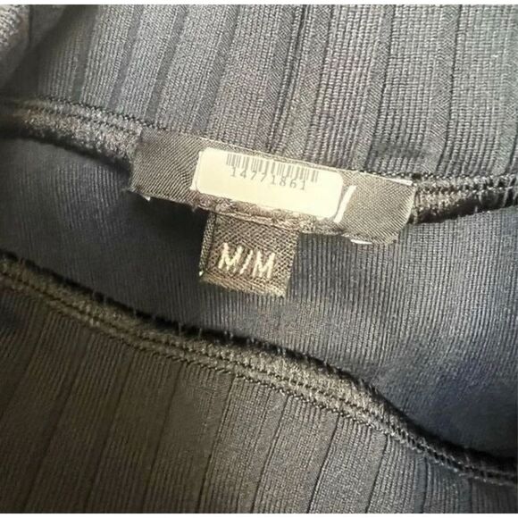 Michi APEX RIBBED LONG SLEEVE TOP Black Medium - Picture 7 of 12